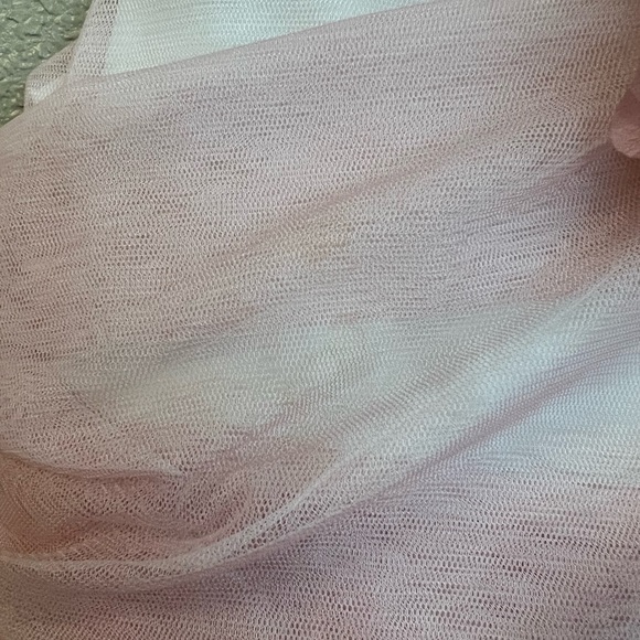 Kids Dream dress, size 9/10. Worn once for a wedding as the flower girl - Picture 4 of 4